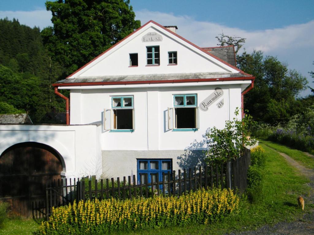 Villa Rainmühle Mariánské Lázně Exterior foto